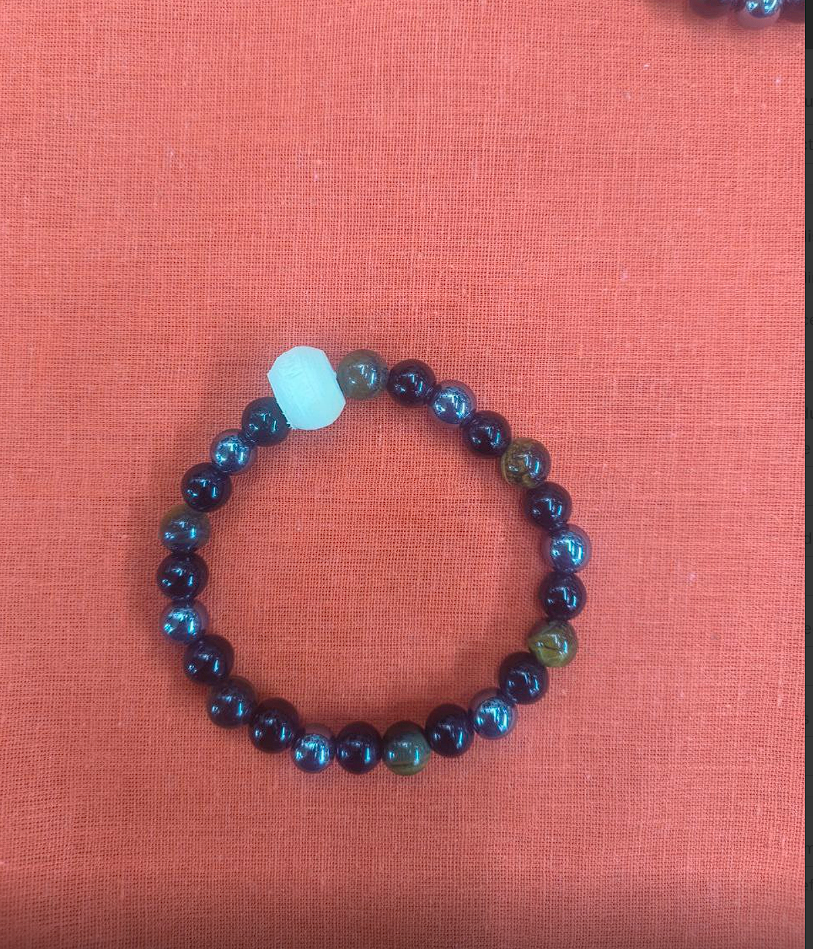 Triple protection bracelet with pandhari mani